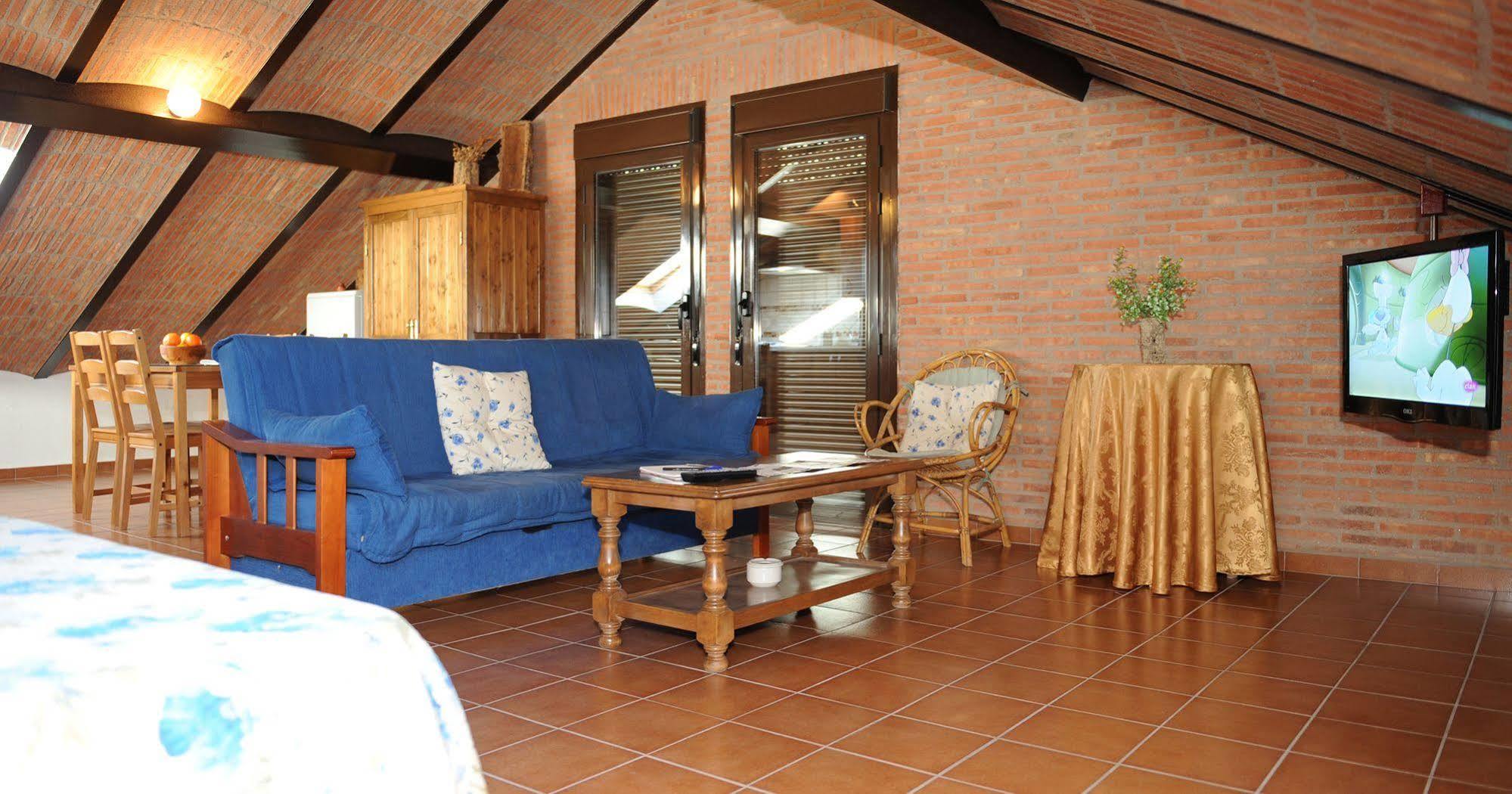 Apartamentos Rurales Monfraguee Torrejón el Rubio Exteriér fotografie